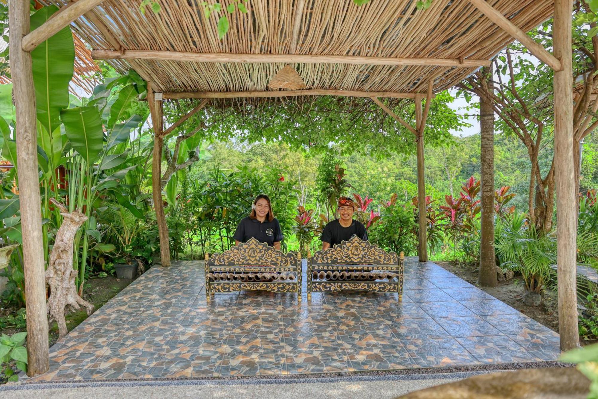 Bagia Bungalows Batumadeg Kültér fotó